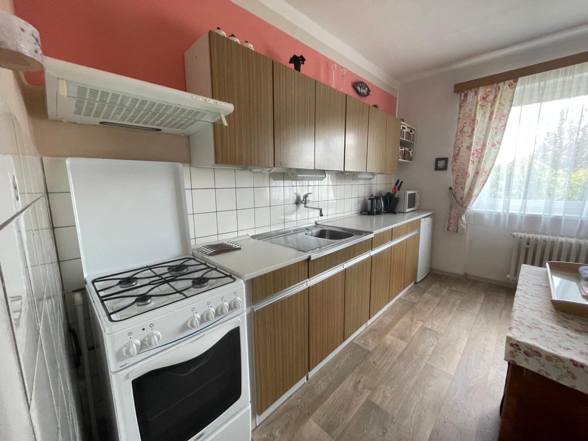 Apartman Pro 4 Osoby Česká Skalice Exteriör bild
