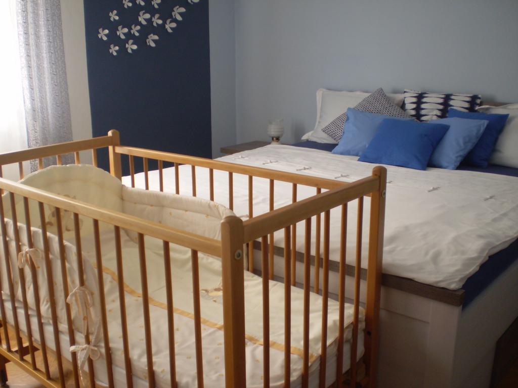 Apartman Pro 4 Osoby Česká Skalice Rum bild